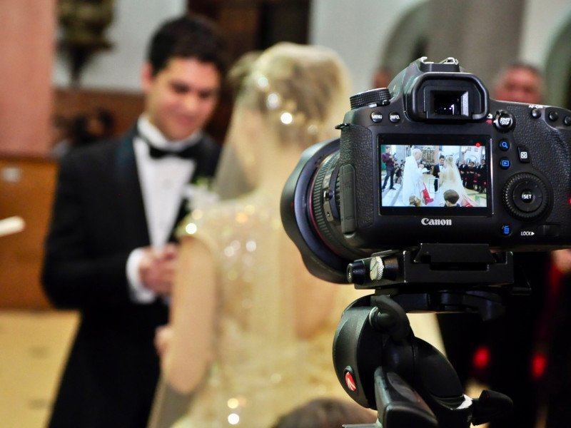 Düğün hikayesi, düğün klibi, save the date örnekleri (Video)
dugunsayfasi.com/blog/dugun-hik…

#düğün #düğünhikayesi #savethedate #düğünvideosu #düğünklibi