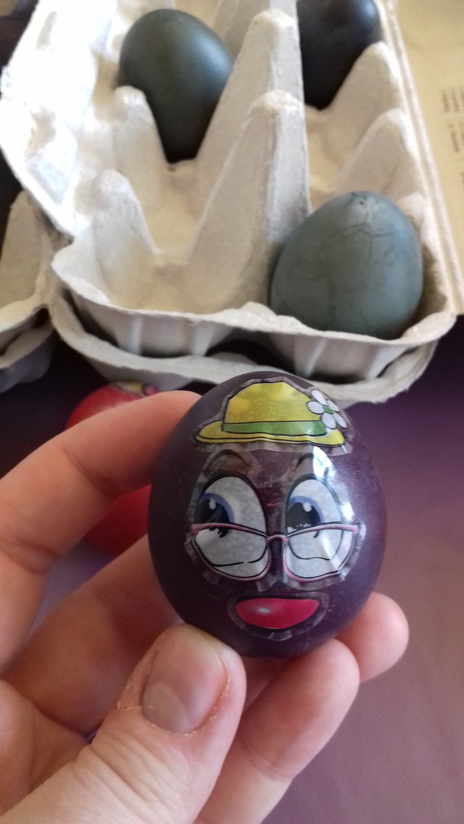 DWaywardAF's tweet photo. .#FunWithEggs ππ *rofl* https://t.co/rrCONfEU5S