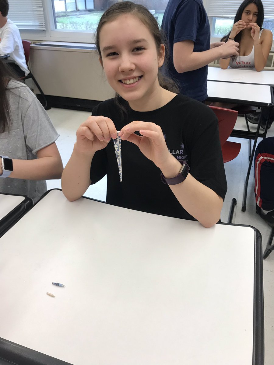 Roots Fest 2019! Students learned about Ugandan women making paper bead jewelry to rise from poverty, and then got to try making beads themselves. Harder than it looks! <a href="/nwhuskies/">Northwood Middle School</a> #112Leads
