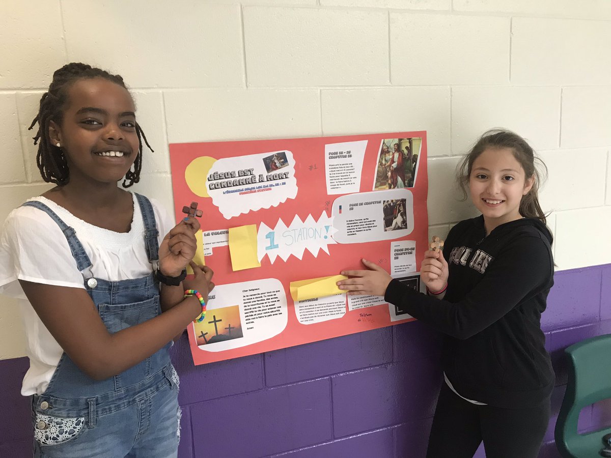 Jeudi Saint, les élèves font le chemin de La Croix en écoutant les 5e qui animent chaque station <a href="/ecole_pet/">École P-E-Trudeau</a>