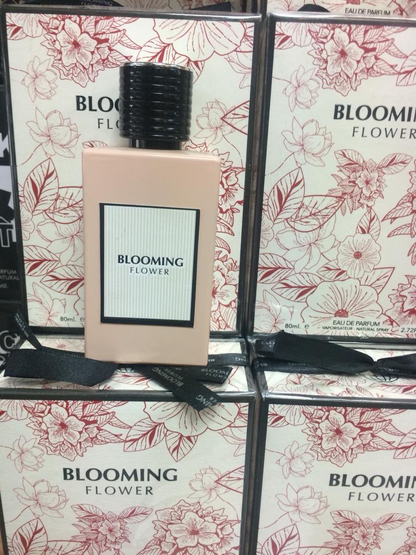 bloom flower perfume