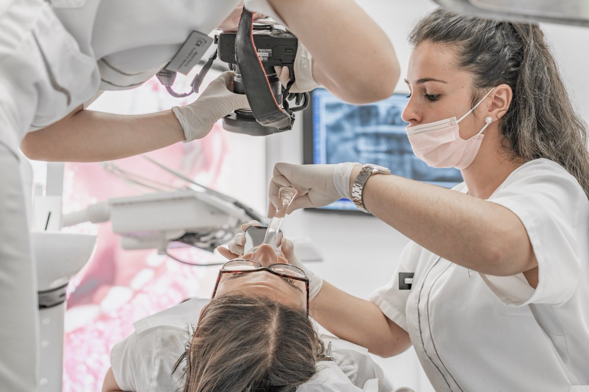 identalinca's tweet photo. A IDI oferim totes les diferents alternatives de tractament tant convencionals com estètiques (incloent Invisalign® i Incognito®). https://t.co/d86ETeZ6ed