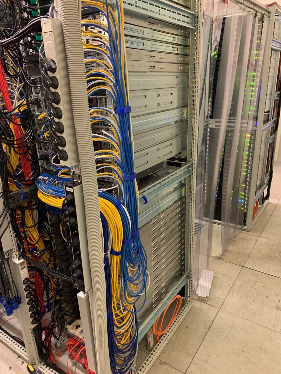 ihor_hosting's tweet photo. Сообщаем, что сетевые работы завершены, все мероприятия были проведены успешно! В процессе их реализации удалось произвести замену коммутатора сети. 

Подробнее:  https://t.co/xVLN6Y5zPj https://t.co/alrDr7g5pR