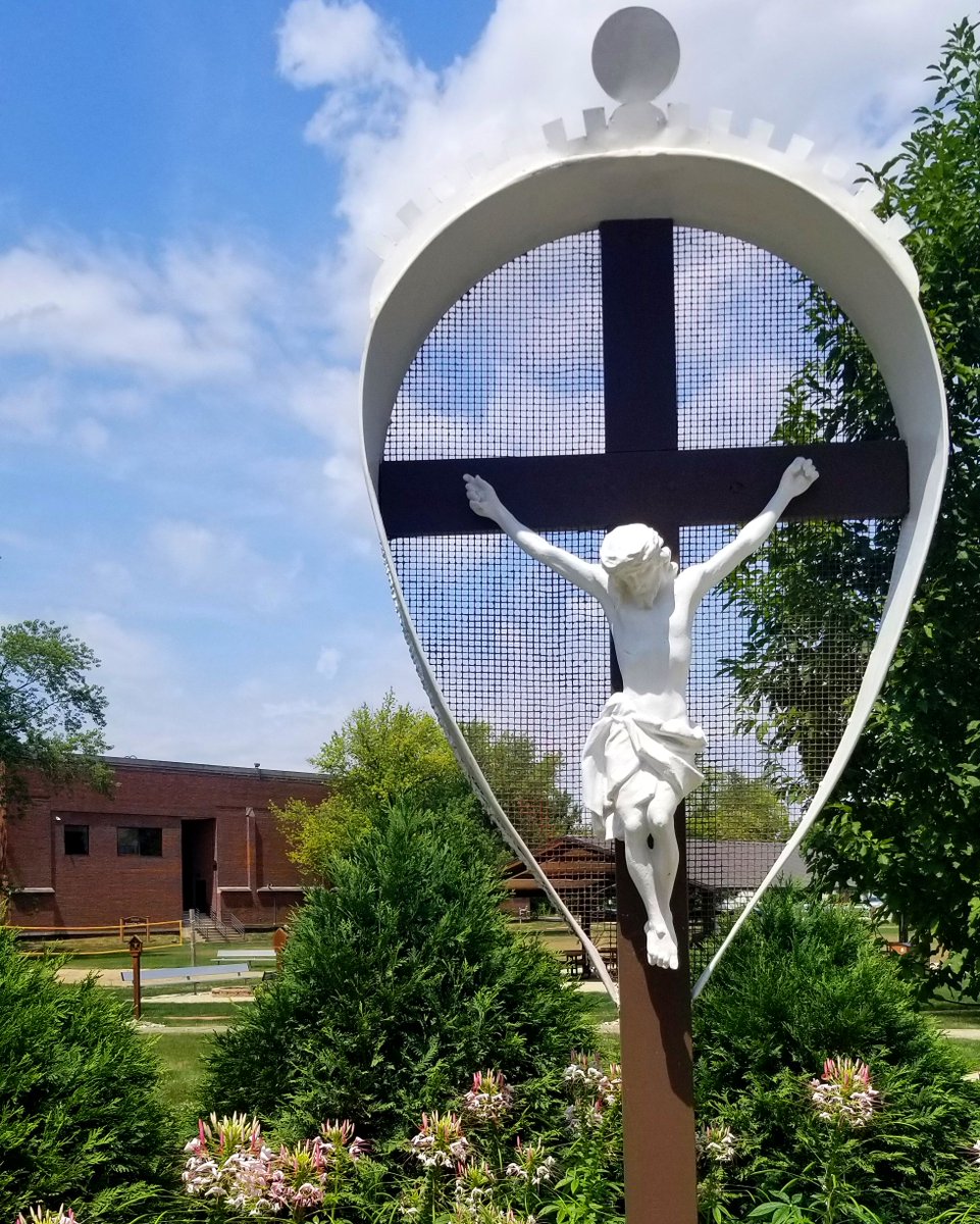 Mary Mathieu (@bookishmaryy) | Twitter