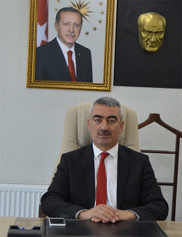 EVREN BELEDİYE BAŞKANI HÜSAMETTİN ÜNSAL, BERAT KANDİLİ MÜNASEBETİYLE BİR MESAJ YAYIMLADI.
evren.bel.tr/sayfalar-haber…