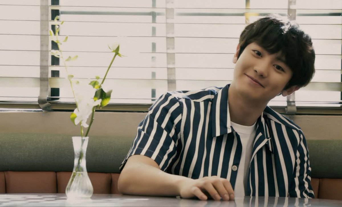EXOLFOLLOW2's tweet photo. Da RT si esperas con ansias el STATION de Park Chanyeol y sigue a todos los que den RT.

#FollowAnEXOL #EXO @weareoneEXO https://t.co/wkm4mdhVEp