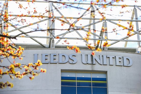 Red card for Wigan and a penalty for Leeds United....
Hernandez hits the post!
But they have a man advantage.
Live updates: https://bbc.in/2KJcpco