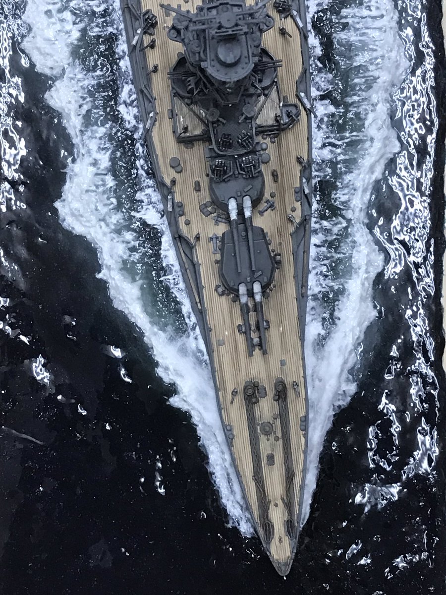 yanesan1970's tweet photo. アオシマ1/700 ウォーターラインシリーズ 
日本海軍 戦艦 扶桑 1944 リテイク使用ジオラマ作品。
 #一瞬でもリアルに見えたらRT https://t.co/EScmTFy6SO