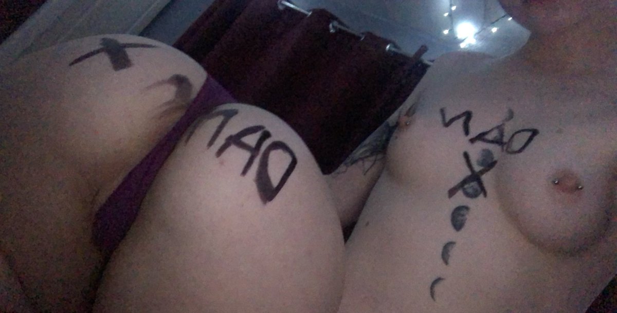 cherryp38827558's tweet photo. come get me piggies #PayPig #SugarDaddy #Sugarmummy #onlyfans #mistress #gaygirl #feetfetish #tights #usedtights https://t.co/MzwMqaNAbg