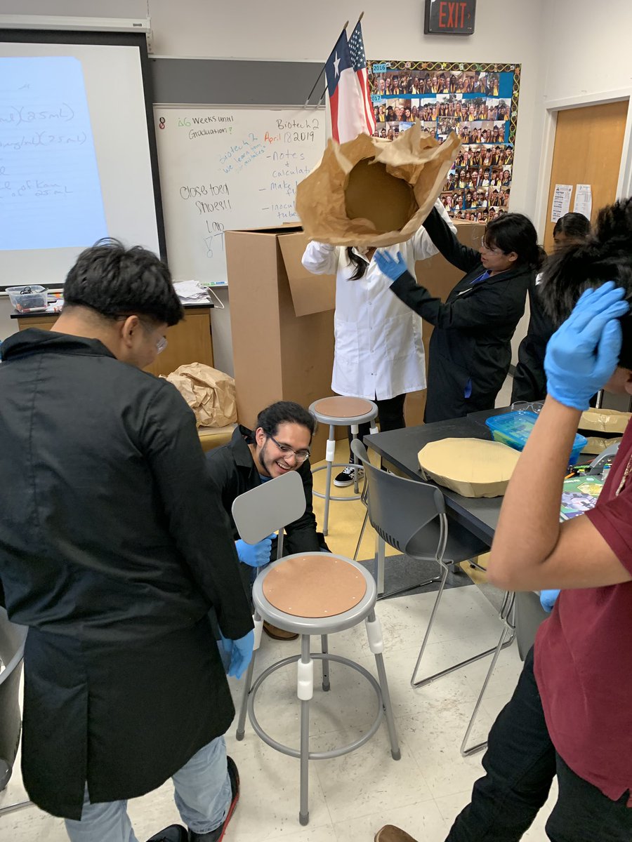 LanierBiotech's tweet photo. Thanks @austinisd_cte for the new lab stools! Now we have back support! @vikingcte @austinisd @txbiotech https://t.co/HelaOQkXZz