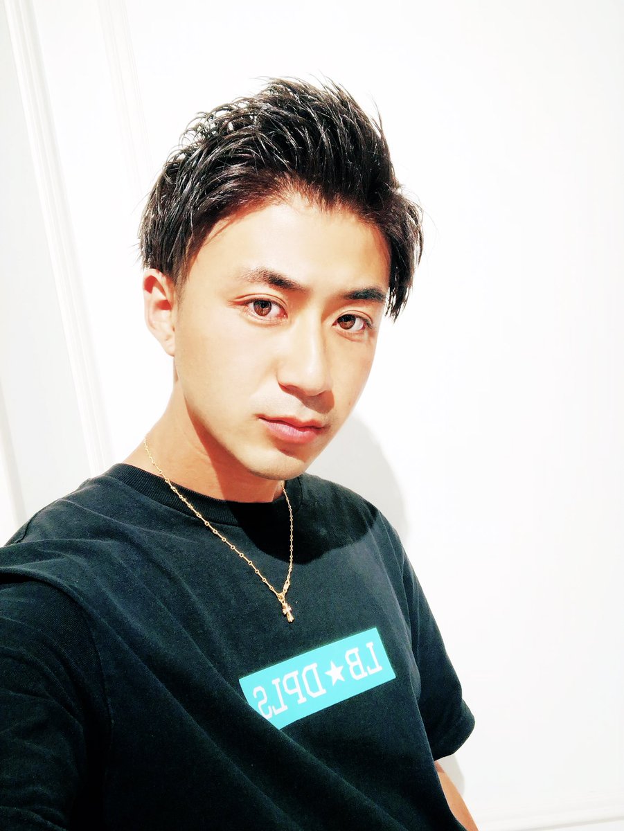 hyumalife's tweet photo. 智城‼️いつもありがとう💇♂️💆♂️笑
#Beautyparlor #beautysalon #hairdresser #haircolor #hairsalon #haircut #libertywalk #lbfashion #lbwk #chromehearts #cutmodel #colormodel #美容院 #ヘアーカット #ヘアーカラー #カットモデル #カラーモデル #美容師 #リバティーウォーク https://t.co/HMYg2KBa6r