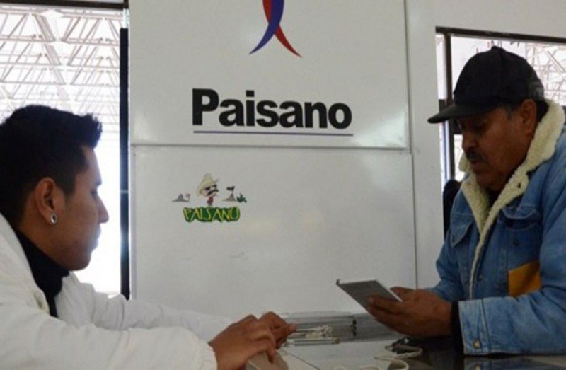 #SinMurosNoticias #Nacional
El #ProgramaPaisano cerró sus oficinas en los consulados de México en #Chicago, #LosÁngeles y #Houston, sitios en los que 33 millones de mexicanos obtenían orientación sobre su retorno temporal a #México
https://www.sinmuros.com.mx/noticias/nacional/59061/cierra-amlo-oficinas-del-programa-paisano-en-eu.html …