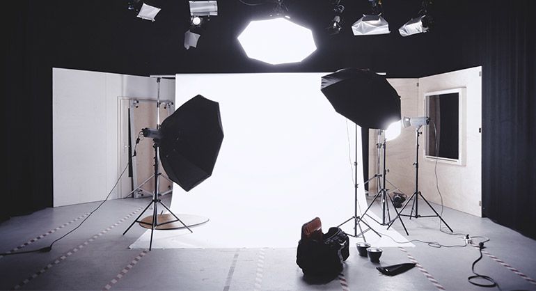 GrypMedia's tweet photo. So.. Why Do I Need a Business Video? https://t.co/iKFBxRZbMn  #lemonlight #videoproduction #bhmediaco #grypmedia #blockchainmedia https://t.co/xfP28kgYNM