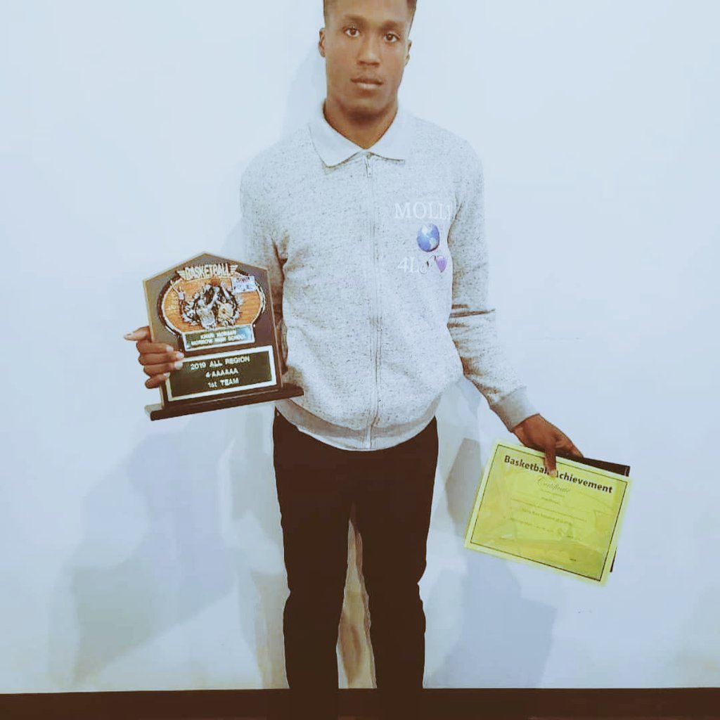 grind107's tweet image. Congratulations Khari Morgan on ALLLLLL your achievements this 2019 Morrow High School Basketball season. #AllStarTeam #FirstTeamAllRegion #StudentAthlete #GoMustangs #Molly🌏 🏀🏆🐎💪🏾👏🏾 @FAMU_1887 @coachswhite @AlabamaMBB @ncsa @GTMBB @EYASports @UKBasketball_ @KhariMorgan24