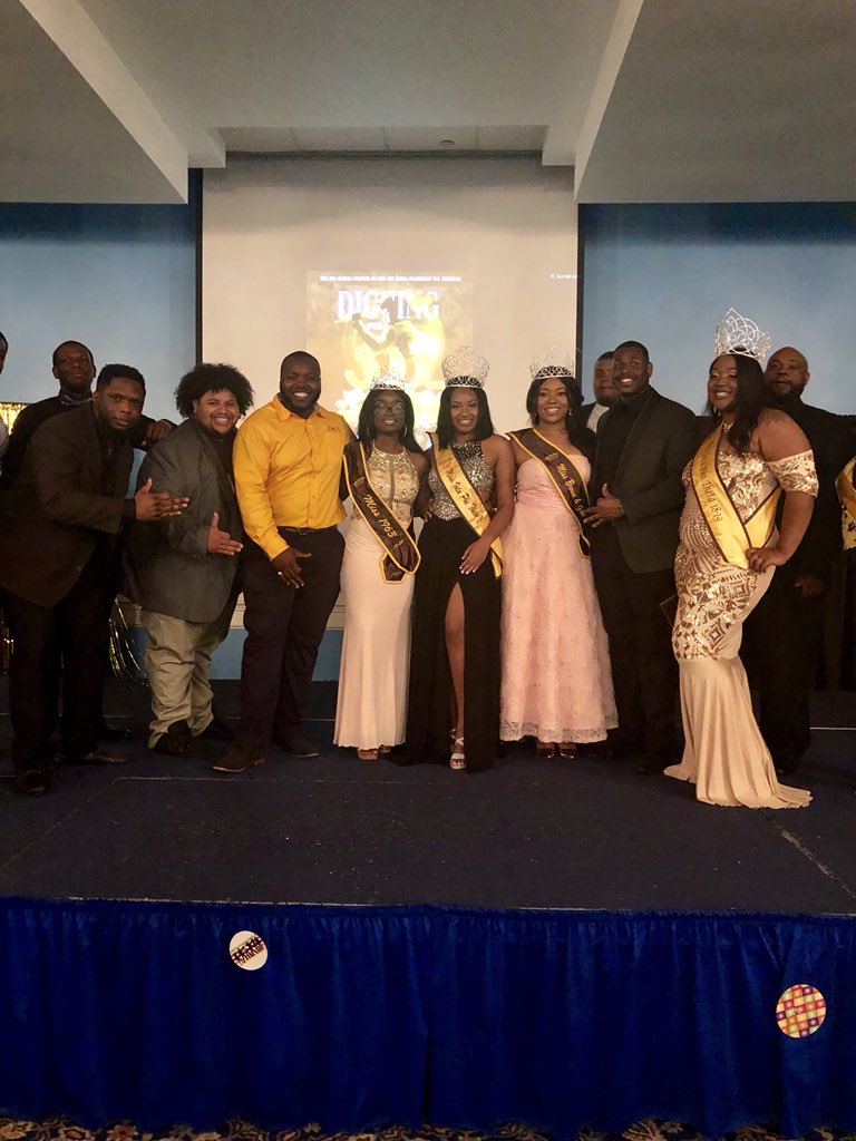 QueenOttoria_'s tweet image. “I Can Do All Things Through Christ Who Strengthens Me.” • Woman Of God 🙌🏽

To The Brothers Of Iota Phi Theta Fraternity Inc. I Vow To Be Your Unforgettable Queen, Who’s So DIVINE! I Am Honored To Be Miss. Iota Phi Theta Fraternity Inc. 19-20’ 💛

#RIPPopz🙏🏽
#MissIota 👑
#SSU✨