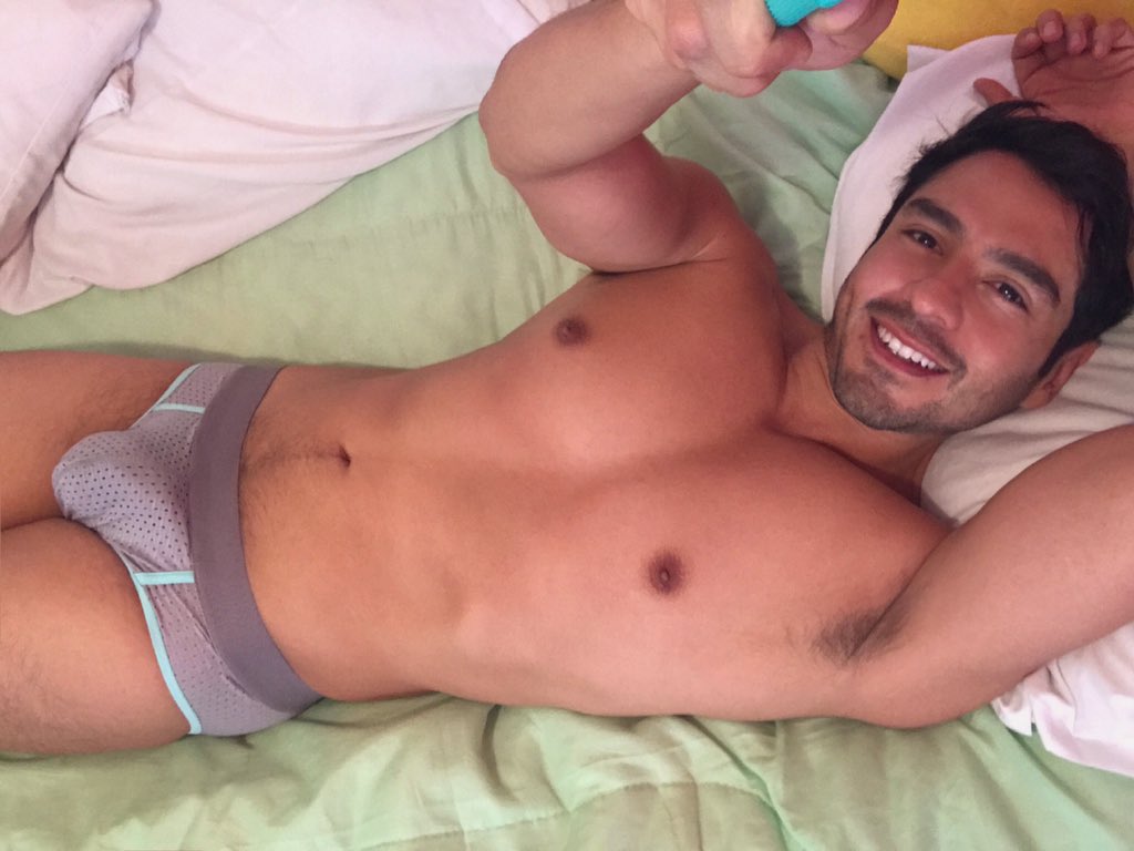 ♚ ℝ𝕦𝕕𝕠𝕝𝕗 tweet media