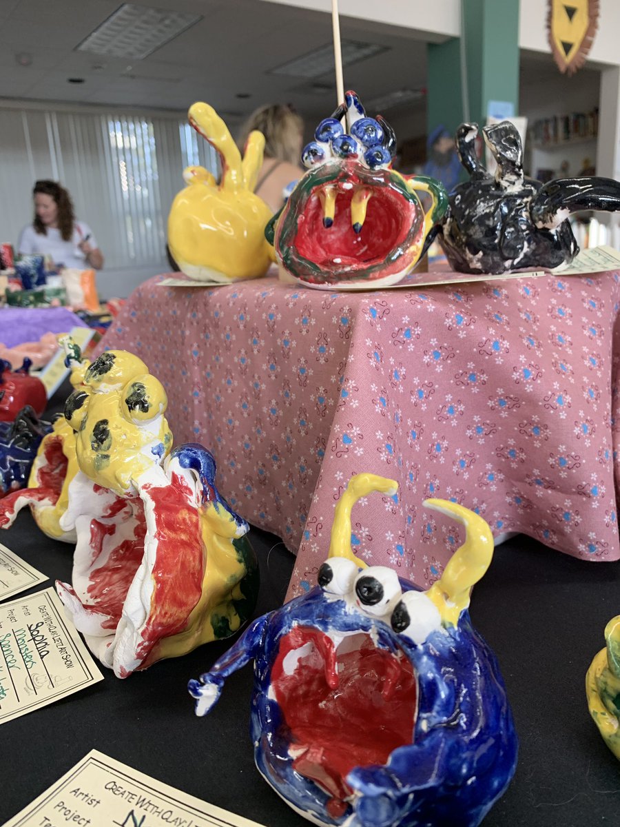 KoldaUSD's tweet photo. What a wonderful Art Vistas and ceramics show at Lietz Elementary! #lietzpride @LietzPrincipal @USD_SUP @lietzhsc https://t.co/QI3uneKpjz