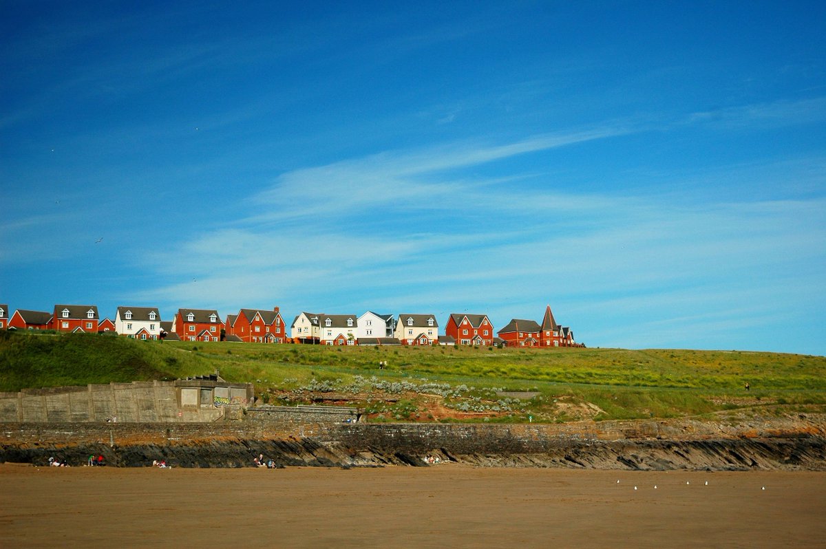 DragonTaxisVoG's tweet photo. π΄σ §σ ’σ ·σ ¬σ ³σ Ώ Fact Friday!
Barry Island was an island until the 1880s when it was linked to the mainland!
#A2BCars #Barry #ValeOfGlamorgan https://t.co/4Cvku0ZZe2