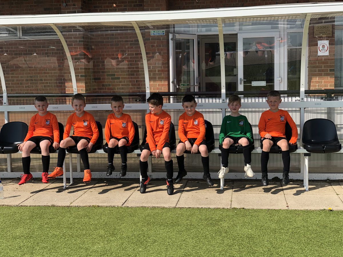 DfcProg's tweet photo. Today we welcomed Middleton Rangers U7’s to the MDE! You were all a great representation of your club and a pleasure to have around! @Official_Darlo @DarlingtonBS https://t.co/K40YGer3Px