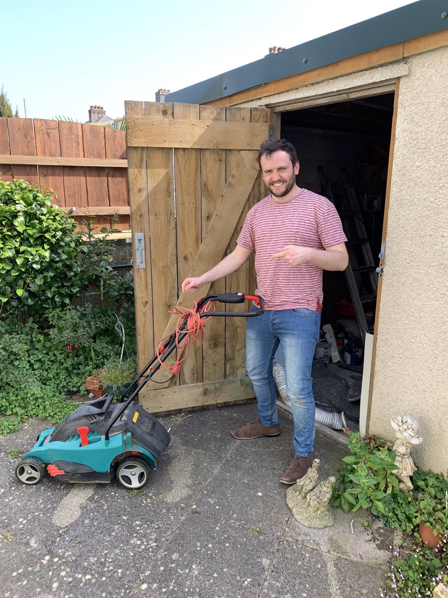 BlastedFiction's tweet photo. And Brantley has a new lawn mower - it runs like a dream!. https://t.co/1Kw1xigfxo