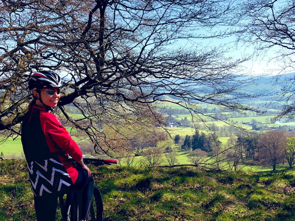 jodigo27's tweet photo. First attempt at mountain biking today @GlentressForest on the fab @FOCUSBikes ebike with @thomas_mit #lunchtimeloop @Cyclelaw1 https://t.co/FOCgEWEJf3