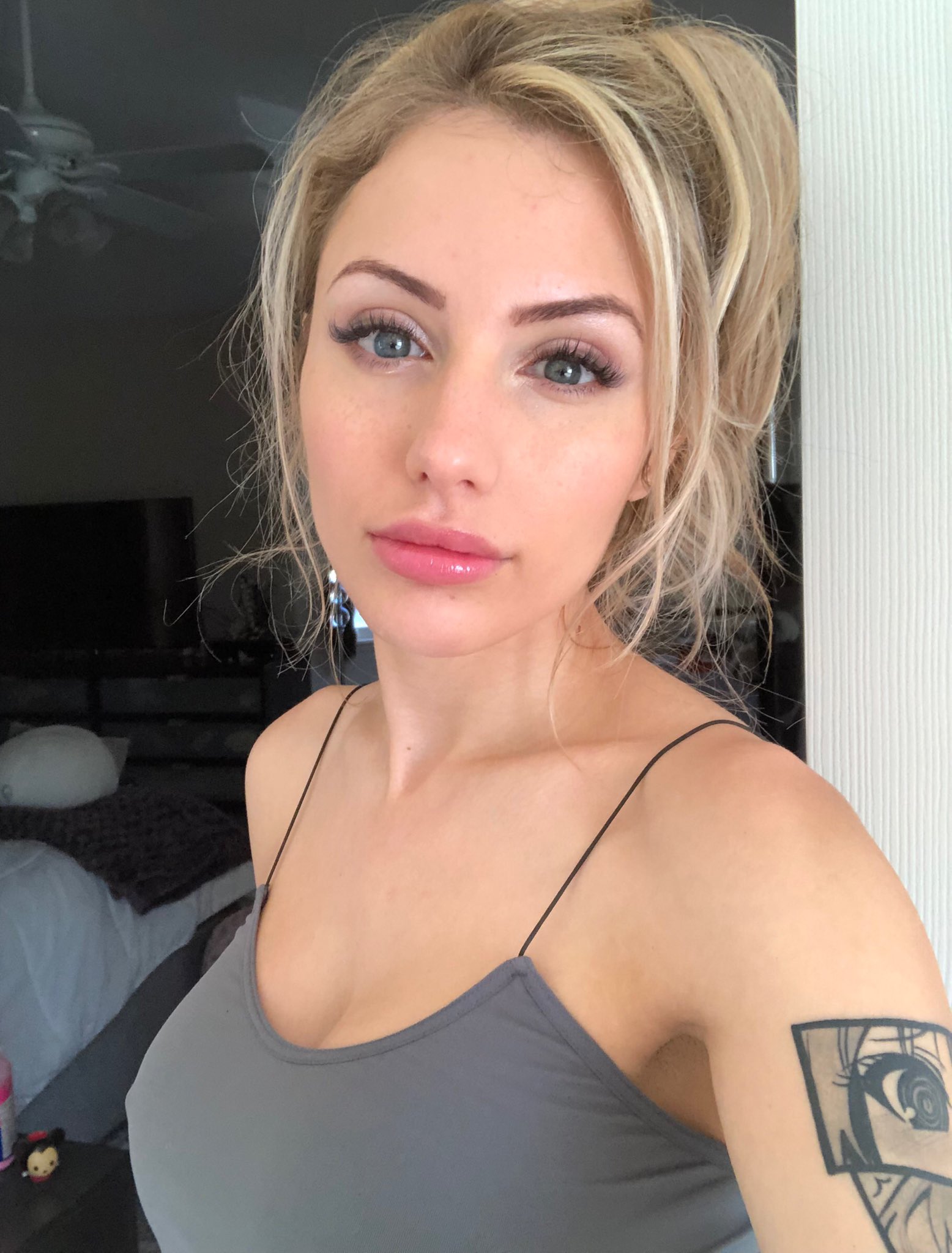 Liz Katz H20 Delirious - 3744guj