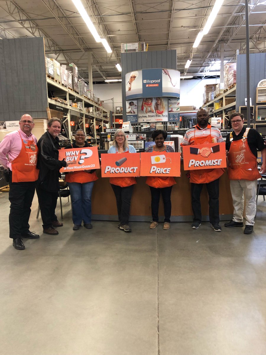 StriblinMike's tweet photo. Great Team! @ 0804 North Huntsville. Glen Behrens (ASM), Steve Diamond ( Flooring Department Head), Lisa Mccraw (Customer Order Specialist), Ferisho Blackwell (Operations Manager), and Marcus Thompson (Flooring Specialist) - #TakeYourShare23 #RomanoffReno #Romanoffeast #THD804 https://t.co/7O50bFU5mZ