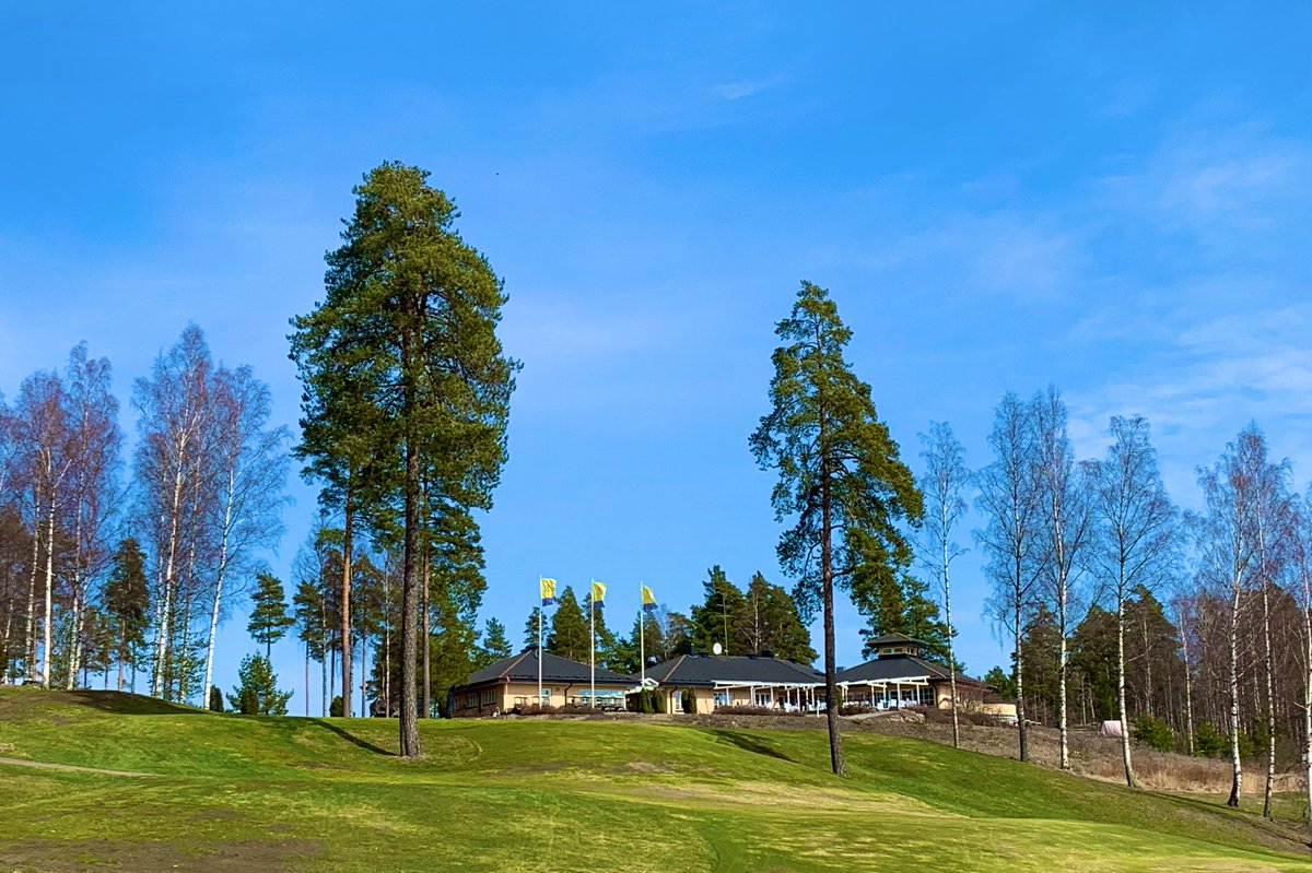 KulloGolfClub's tweet photo. Jälleen kelpaa tulla 18väylän kukkulan valloitukseen! #kausi2019 #kullogolf https://t.co/BiIXTl3Y61
