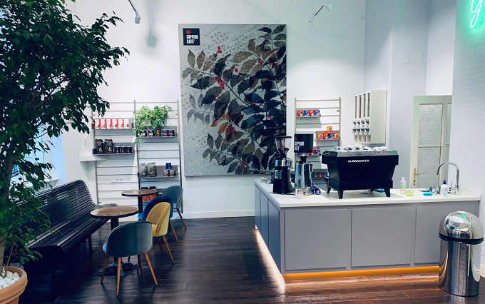 Goppion_Caffe's tweet photo. @HorecaNewsit racconta del nostro primo shop all'estero, a Vienna > https://t.co/7WHHNagk76 https://t.co/qpaJQ6uxG9