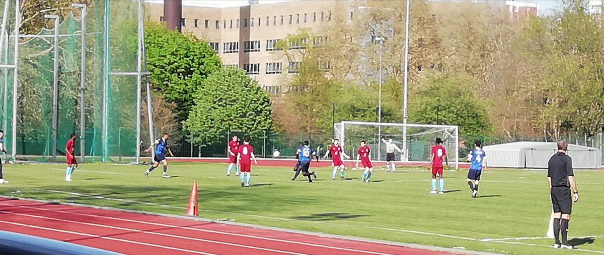 PaulDonegan1980's tweet photo. FT. @FHPFC 2 @Bridon1935 1. Forest Hill Park went 2 up in the second half.  Bridon Ropes had chances and got a goal back with the last kick of the match. @SCEFLeague @NonLeagueCrowd @BasePyramid @TonyIncenzo #NonLeague #SCEFL https://t.co/bOcaBZ5OiG