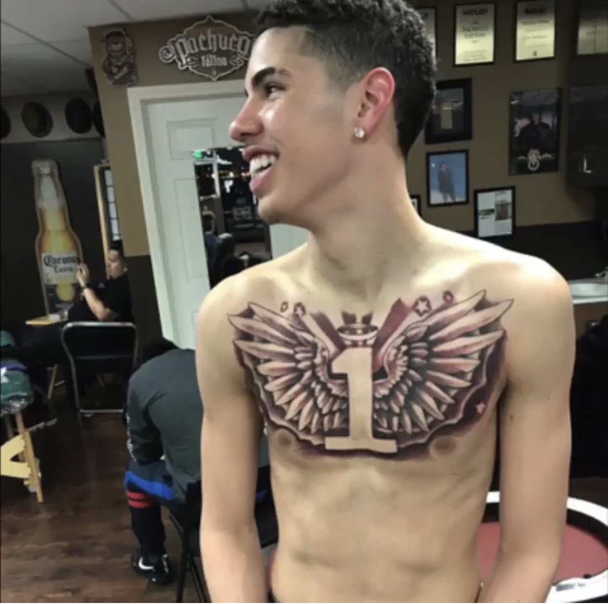 burly-lark18: amazing chest tattoo desing