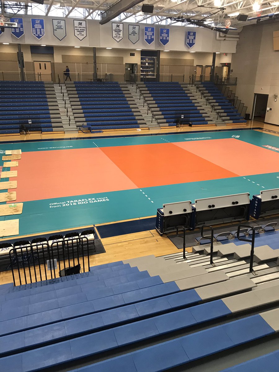 Preparations for @Huskervball is just about complete. The floor looks great!!  #GBR