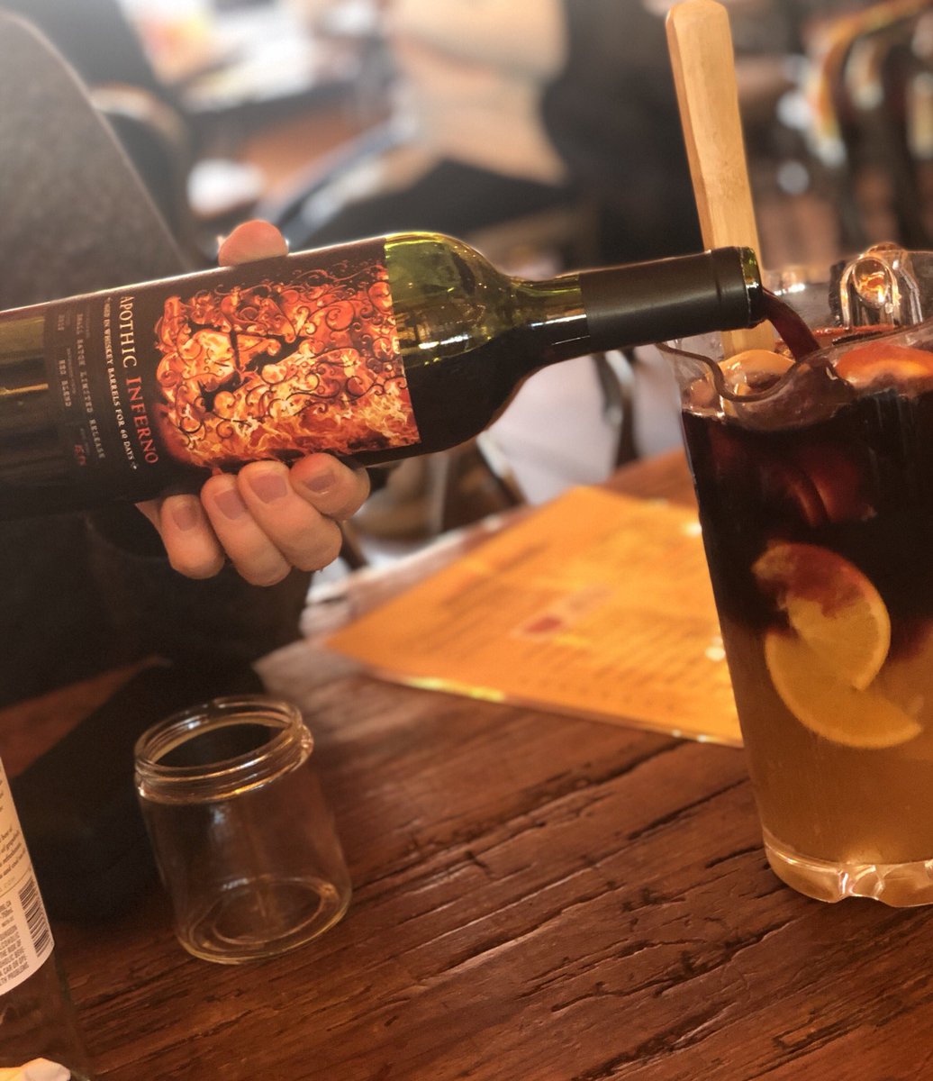 SharpProps's tweet image. Nothing kick starts a #GoodFriday like the smooth, bold flavor of whiskey barrel-aged @ApothicWine paired w/  your favorite sangria mix. The body of Christ amen. #SponsoredContent