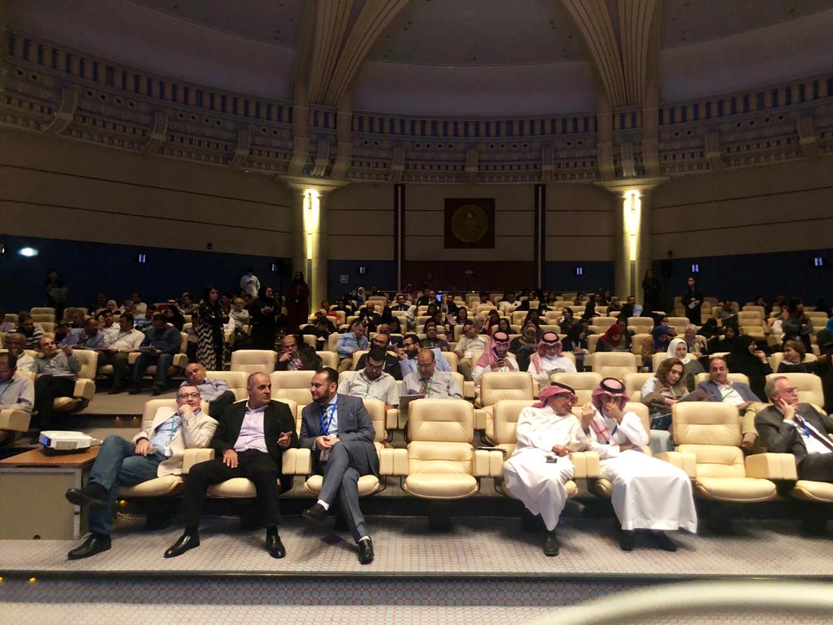 DermaClinics's tweet photo. جانب من المشاركة والحضور في الندوة.
#عيادات_ديرما
#DermaClinic
#DermaDay https://t.co/SZTwN3oBpB