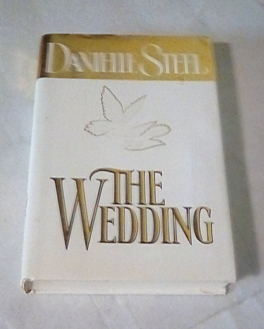Thanks for the kind words! ★★★★★ "Another great book from this seller. Thank you! " Pam S. https://etsy.me/2VeyALA #etsy #booksandzines #book #daniellesteel #bestseller #bestselling #collectiblebook #vintagebook #novel #wedding