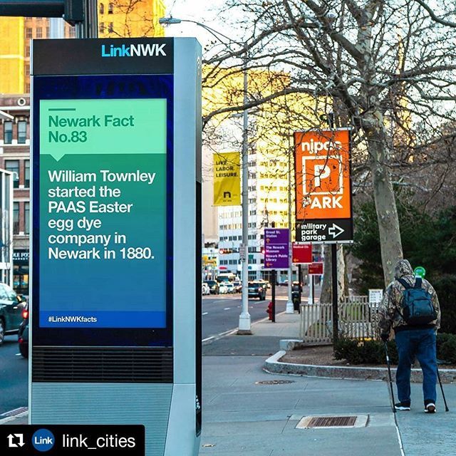 DestinNewark's tweet photo. Happy Friday!
#DidYouKnow #NewarkTrivia #NewarkFunFact
.
.
.
#Repost @link_cities (@get_repost)
・・・
#LinkNWKfacts are ready for the weekend 🥚🎨. Happy Easter, Passover, and everything, Newark! #FridayFacts https://t.co/p7l0Fdvyyo https://t.co/S9hztUbf9n