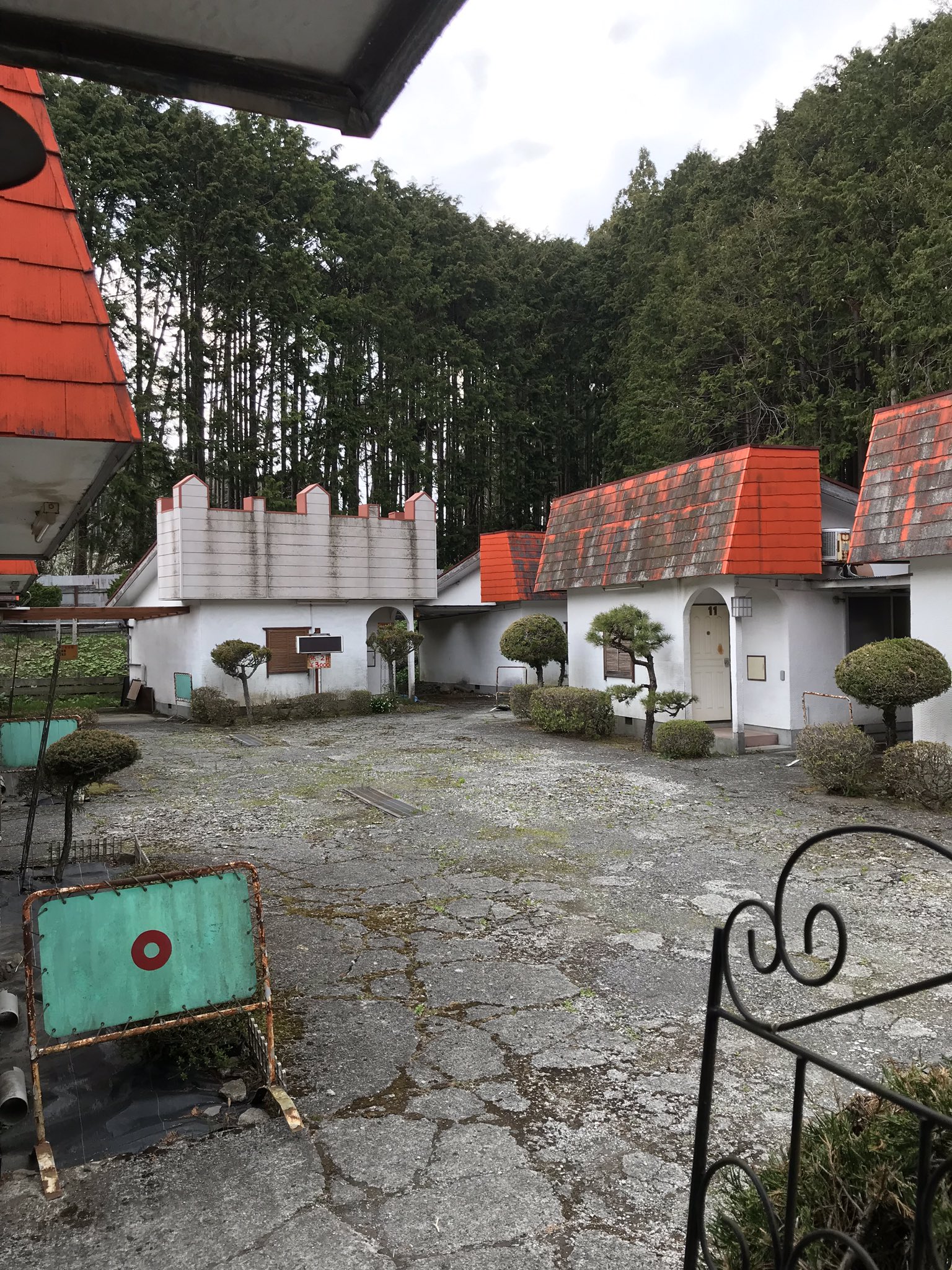 昭和レトロ　モーテル 