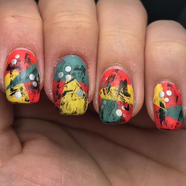 cdSellSea's tweet photo. I bought a couple colours from #opitokyo collection and the combination inspired this 90s abstract look!
#tempuratureisrising #suzisanclimbsfujisan #distressednails #abstractmani https://t.co/CCatRX1oXq https://t.co/qJAHit3rPe