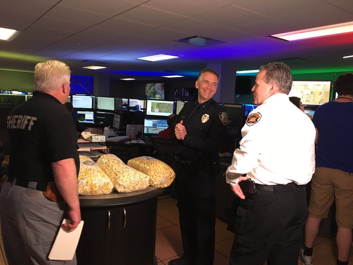 Lincoln_Police's tweet photo. Chief Bliemeister, LFR Chief Despain, &amp; Sheriff Wagner delivered @ColbyRidgeGifts Popcorn &amp; thank u cards signed by first responders 2show #LNKDispatch appreciation National Telecommunicators Week is a chance 2 thank the heroes behind the headsets keeping us safe. #LNK #ThankYou https://t.co/LzKJtLqHSb