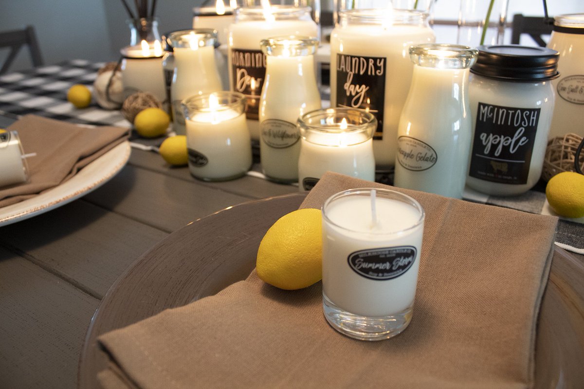 Easter is just around the corner! Check out how we celebrate Easter at Milkhouse Candles! We use candles for our centerpieces and for party favors! 
Full details are on our blog: milkhousecandles.com/blog/easter--s…

#milkhousecandles #Easter #spring