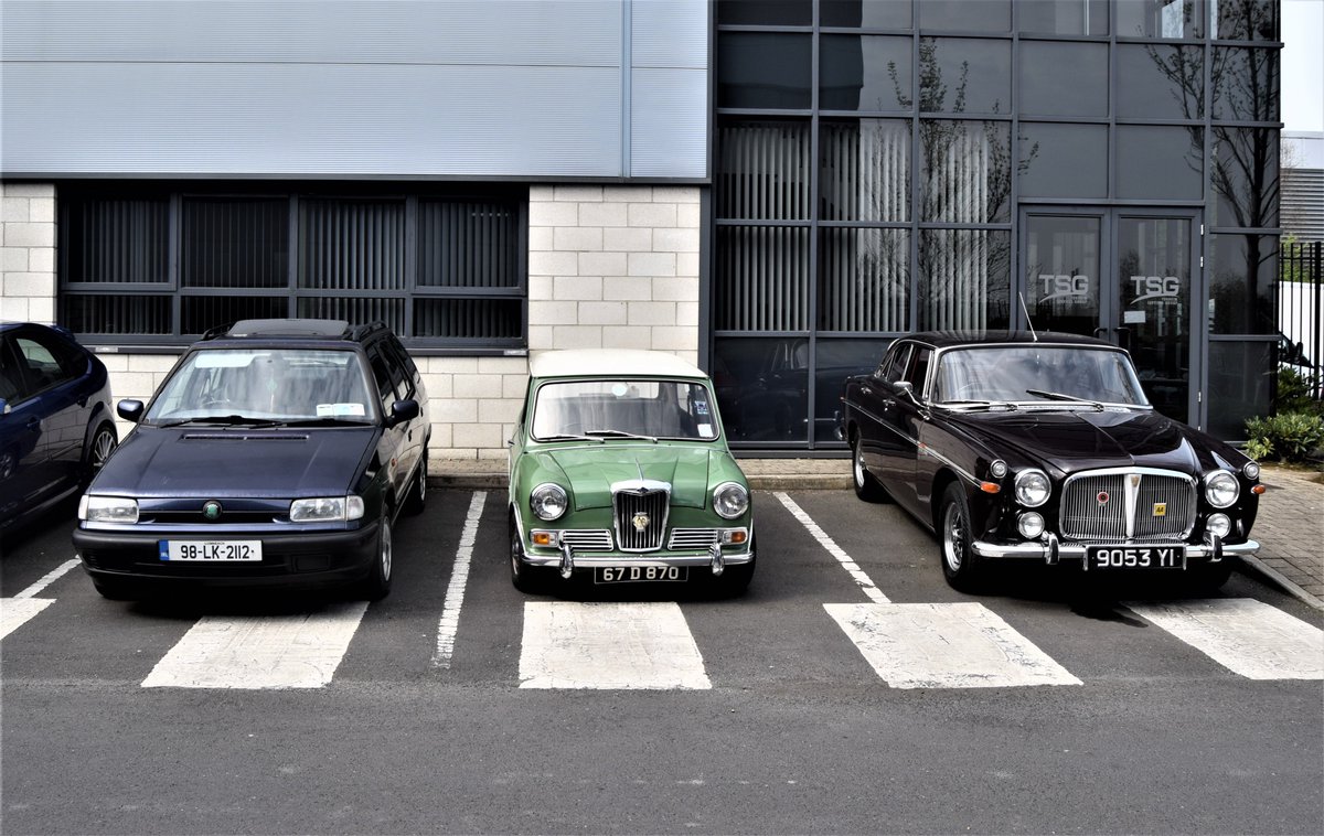 Really nice morning at the <a href="/eFoxEngineers/">E Fox Engineers</a> Cars &amp; Coffee event. Some great cars there and good to meet <a href="/TopOfTheTower/">Leo Nulty</a> in person at last.