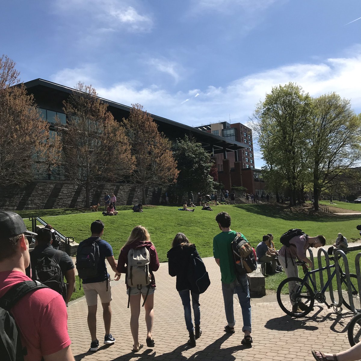 app_earth_sci's tweet photo. It might not seem like it today, but yesterday was the perfect, sunny day to plan for the #appstateges Geobago to go solar! Thanks to a collaboration with @sustainApp and @asurei4 at @appstate @AppStateCAS https://t.co/G9iOOrVpL0