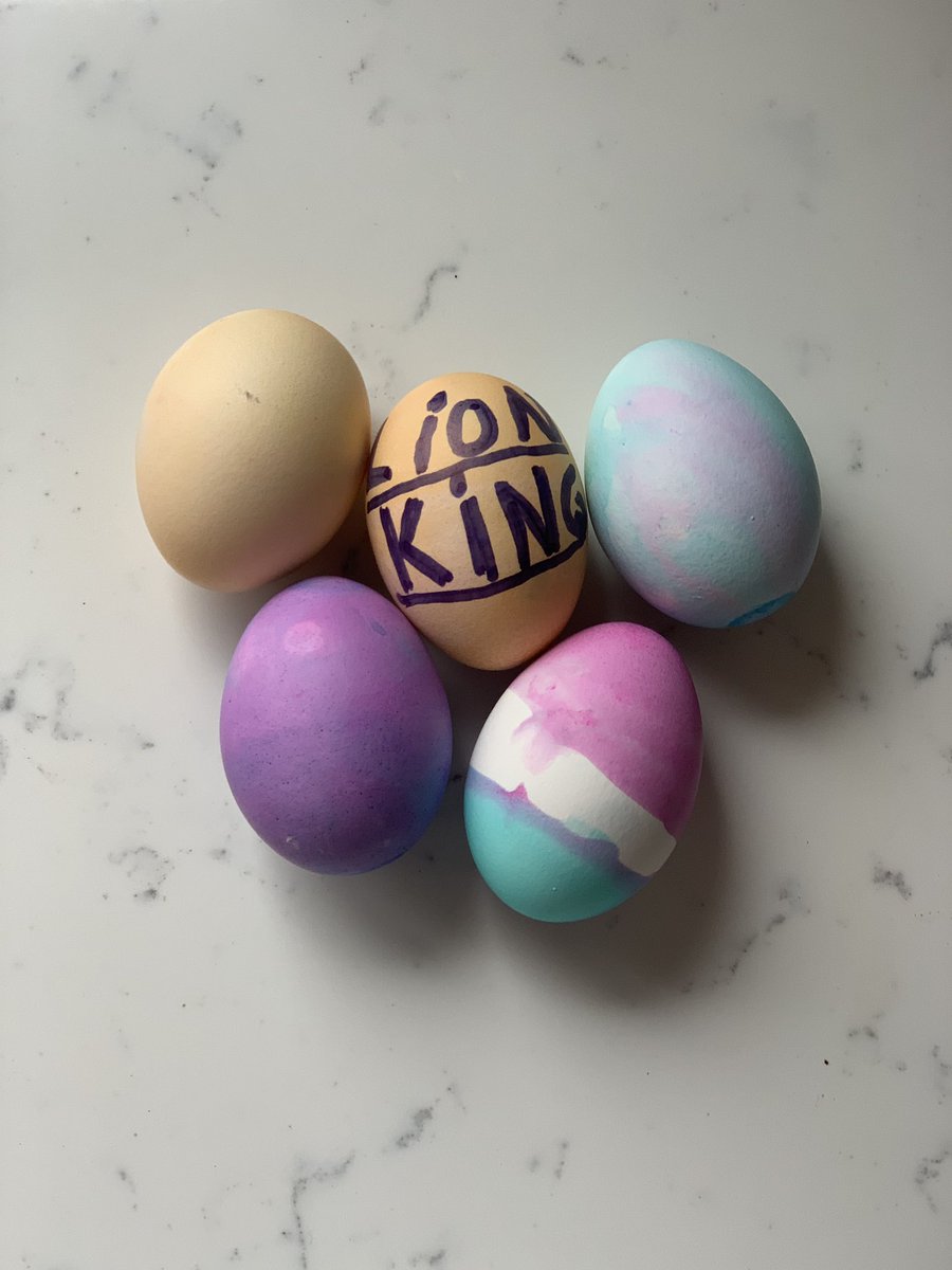 Someone in The Boate House is excited about the Lion King performance next week! <a href="/ArdaghBluffsPS/">Ardagh Bluffs Public School</a> <a href="/MlleTosh/">Mlle Tosh🏳️‍🌈</a> @adart_shaw #artsmakeadifference #musicaltheatre #proudstagemom #gratefulfortheseteachers