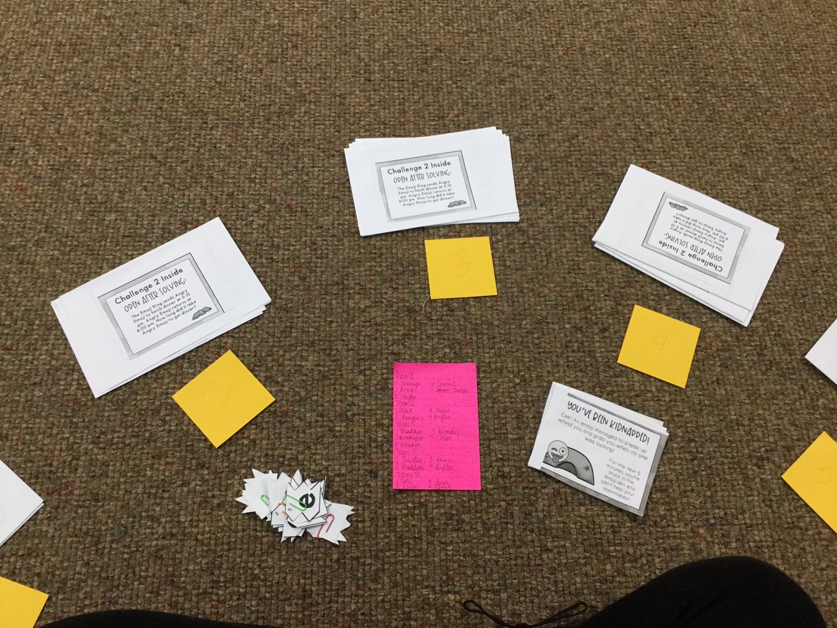 Alma_MrsEngelke's tweet photo. #TodayinClass students are working together to escape from the evil Emoji King on Emoji Island! #setthestagetoengage #itsnoteasybeingking https://t.co/UVsQkOqVxj