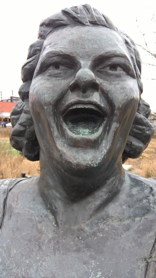 View image on Twitter