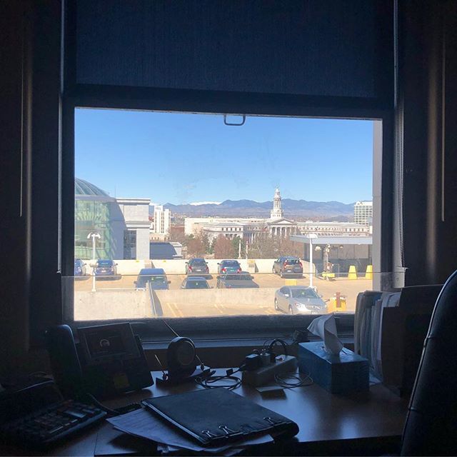 ZIVIXFivePoints's tweet photo. beautiful day in denville...for a visit to the tax man 😎⚡️🌈🌷🌻🌕 #TGIF #ZIVIXfivepoints #milehigher #5280 #snackland #weekends #fivepointsdenver #colorfulcolorado #notacloudinthesky #pinkmoon https://t.co/jmfTICu8KV https://t.co/rfe0aebiNJ