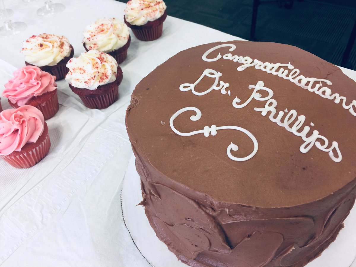 Congratulations to a fantastic scientist, Dr. Mary Phillips @mlphillips17 from @PozzoMillerLab on her PhD defense! Congrats to Holly @hollyrob05 for rocking her undergraduate research! Celebrations with cake and @YesWayRose!!!