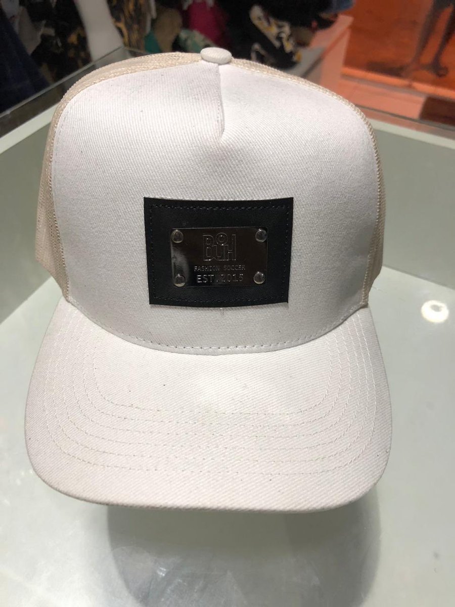 BrunoSantos1606's tweet photo. Boné Buh, disponível na #Mxstore💥✨ https://t.co/rwPKlg4XSw