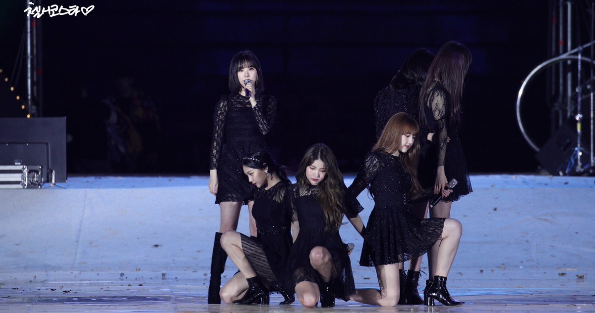 [4K 60P] #여자친구 (#GFRIEND) 경산 경북도민체육대회 Full 직캠(Fancam) by 첼시코스타

youtu.be/_OmDm4t4qAA
19:56