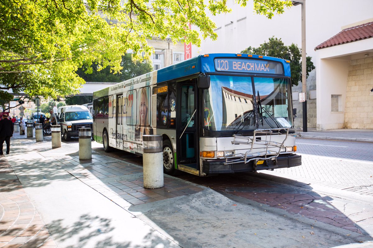 🚍The countdown to #APTAMobility19 has begun. We're 1 MONTH out from joining as an industry in Louisville to talk #mobility. Grab that bus and let’s ride! 🚍